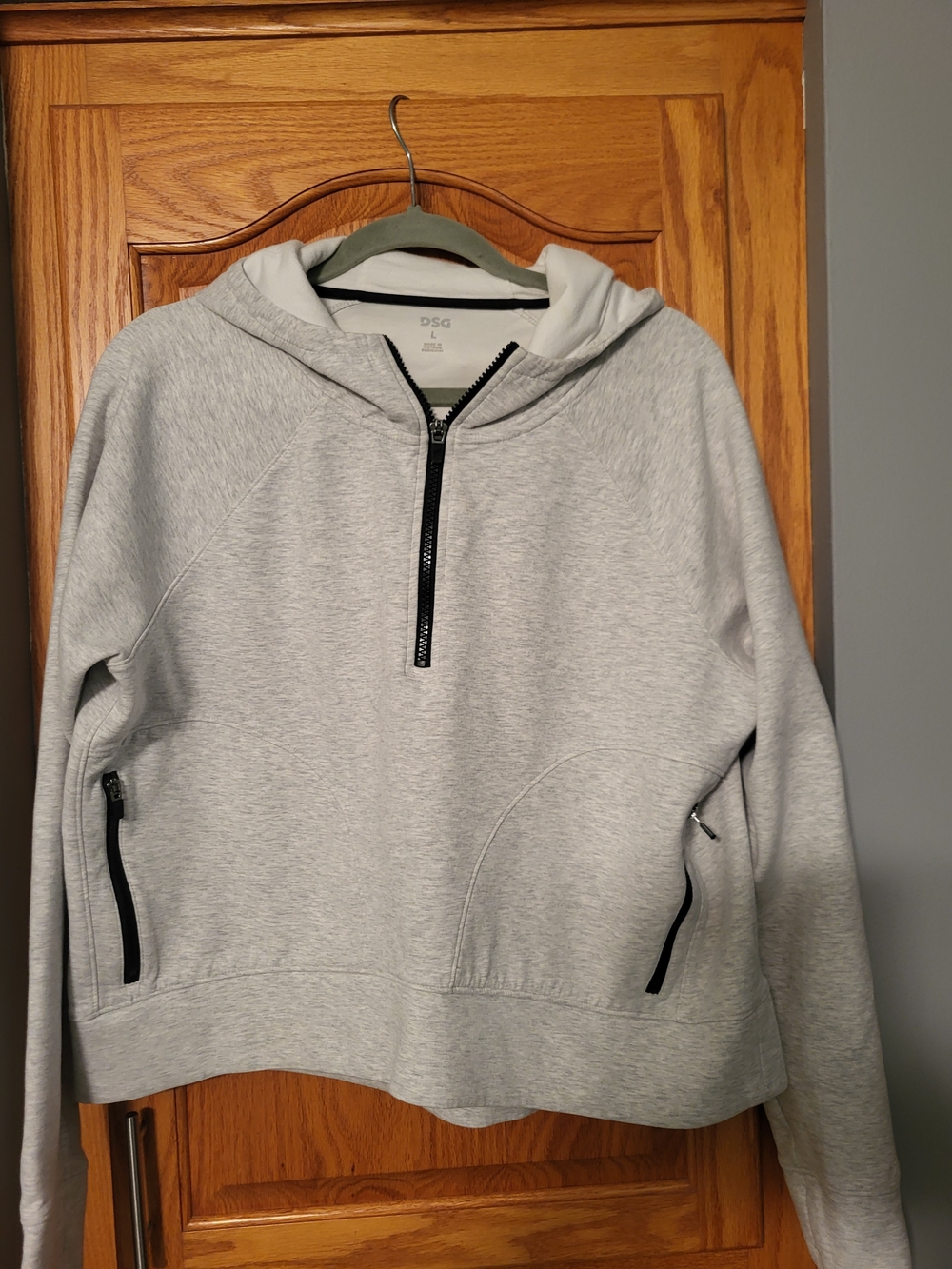 Women's DSG Cropped Hoodie Sweatshirt- Size Large